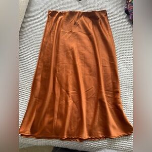 Satin skirt, like new